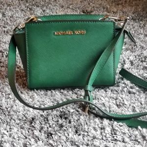 Rare Michael Kors Selma Saffiano Mini Messenger
